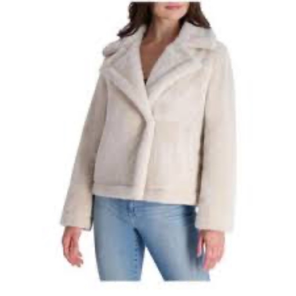 French Connection Short Faux Fur Lapel Shearling Coat Women's Size XL Cream - Picture 1 of 9